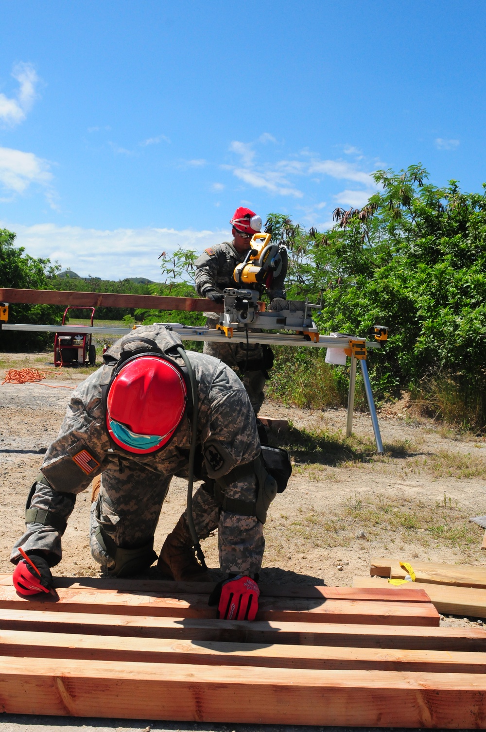 Hawaii National Guard CERFP participate in Vigilant Guard/Makani Pahili 2015