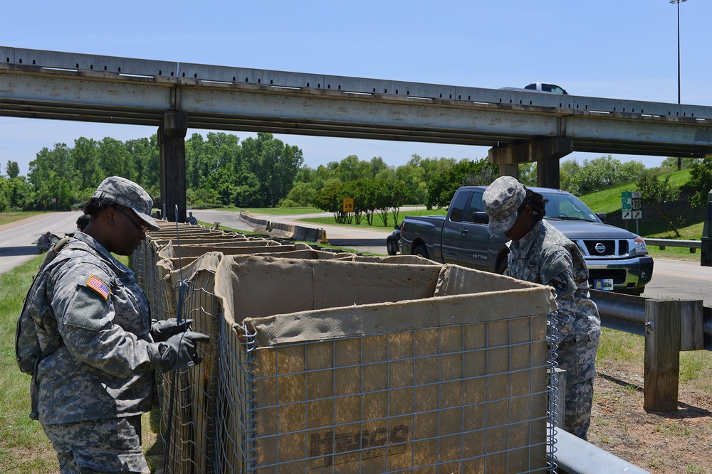 Louisiana National Guard supports Spring Flooding 2015