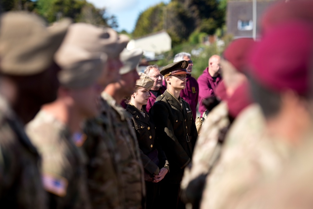 Allies honored for their role in liberation of France at Sainte Laurent ceremony