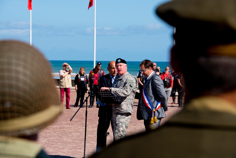 Allies honored for their role in liberation of France at Sainte Laurent ceremony