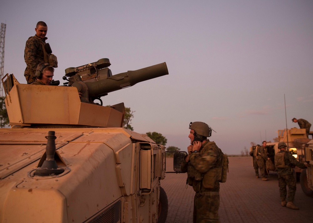 Marines, Australians participate in bilateral exercises during Predator Walk
