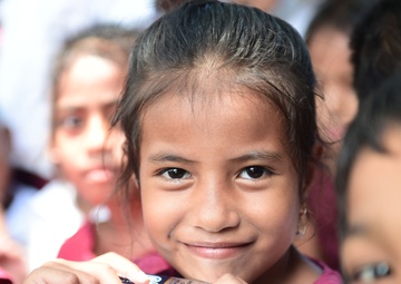 Pacific Partnership holds dental outreach program at primary school