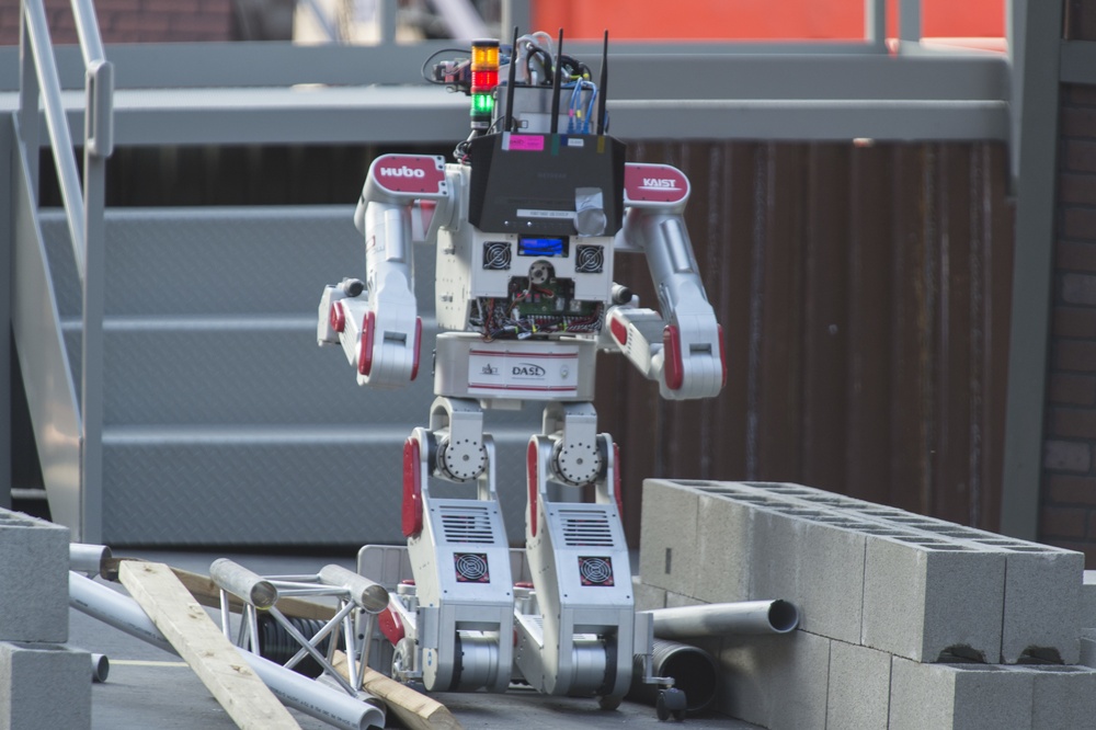 2015 DARPA Robotics Challenge