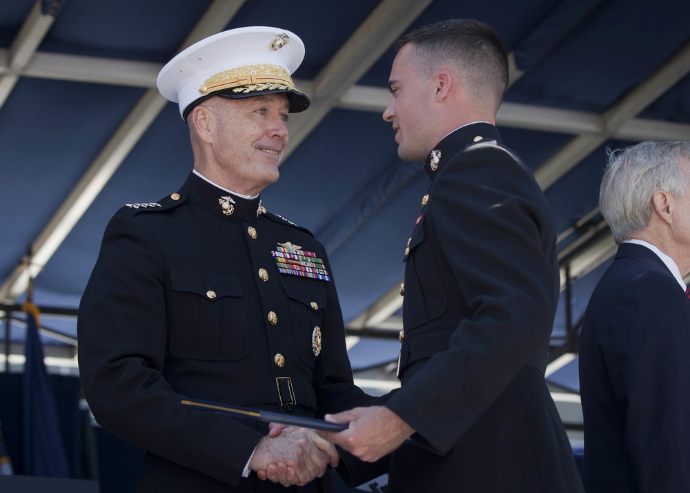 DVIDS - Images - Naval Academy Graduation [Image 11 of 12]