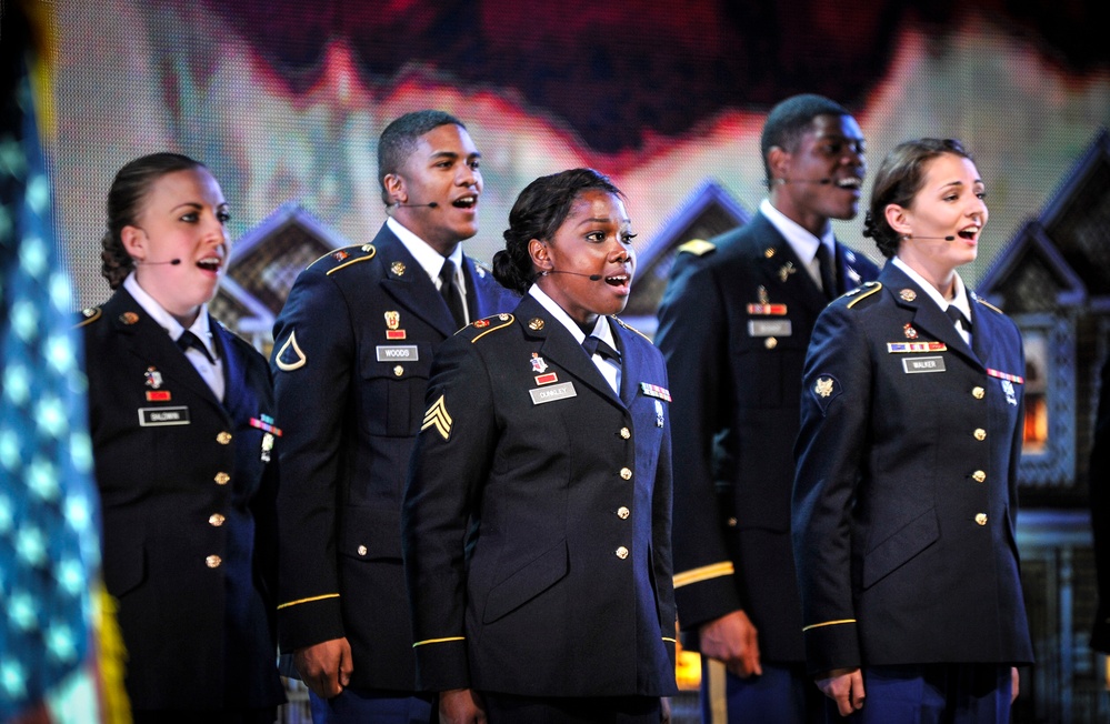 Soldier show comes to joint base