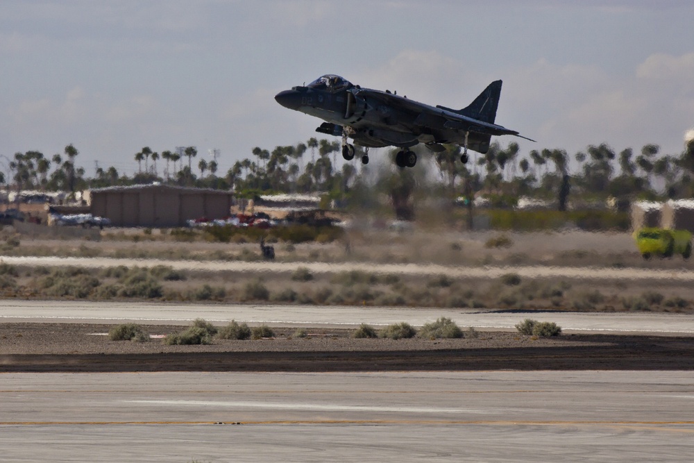 DVIDS Images MCAS Yuma Airshow 2015 [Image 19 of 35]