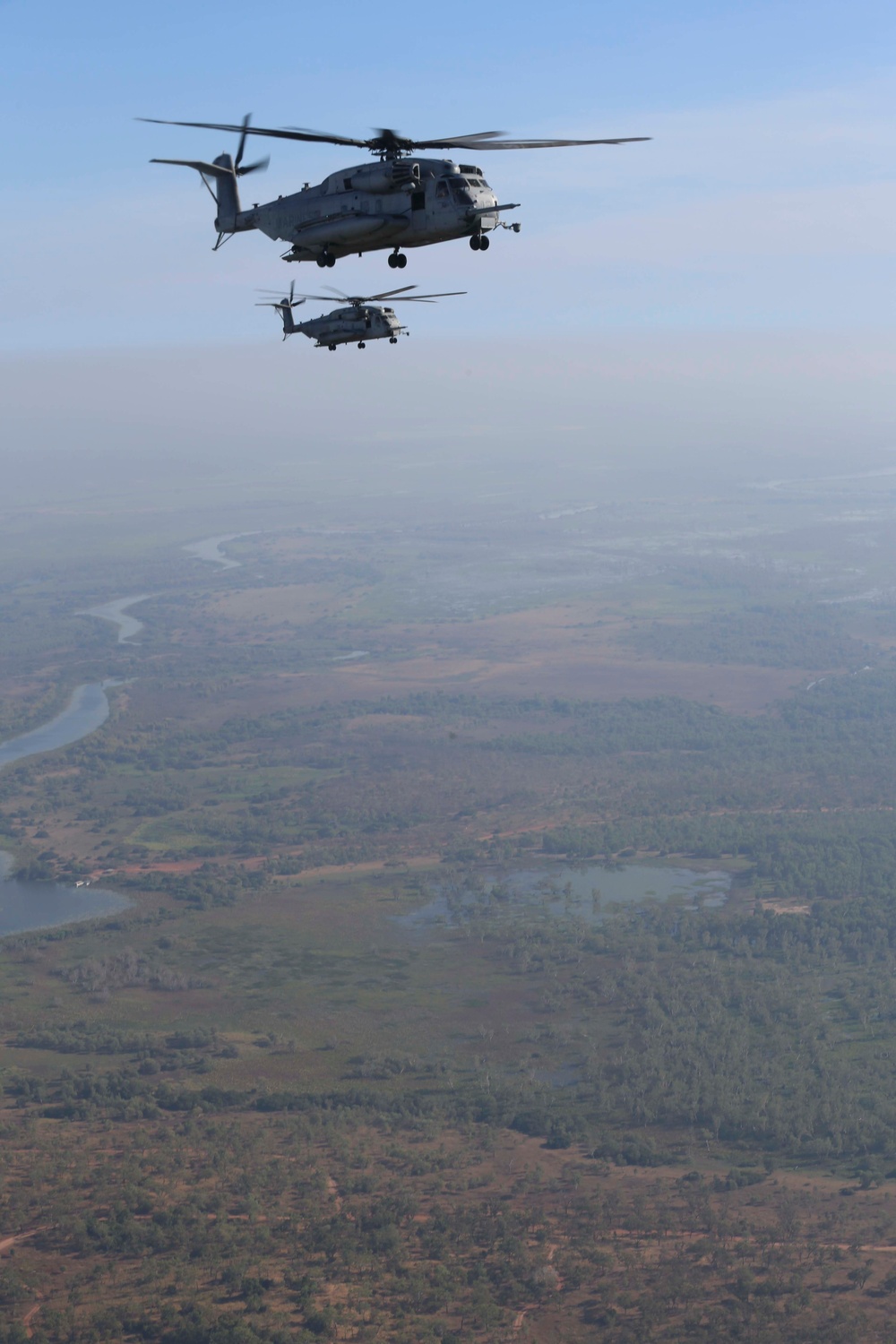 CH-53E Super Stallion flight