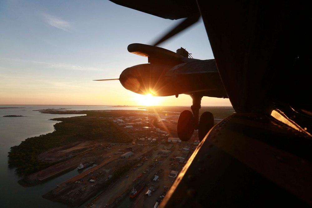 CH-53E Super Stallion flight