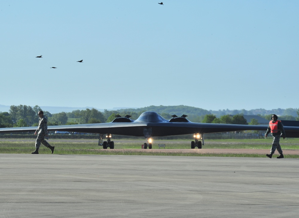 B-2s demonstrate global reach
