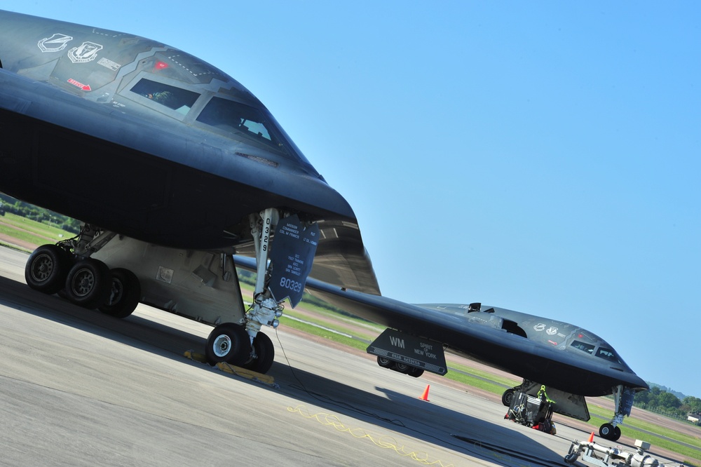 B-2s demonstrate global reach