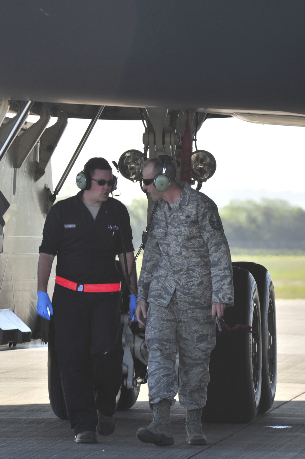 B-2s demonstrate global reach