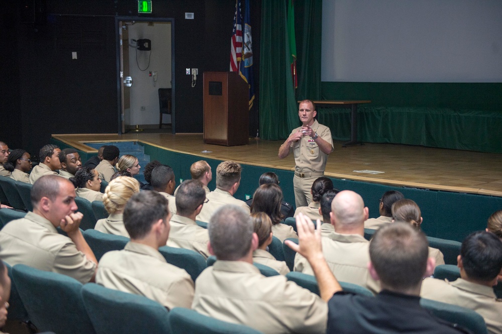 Fleet Master Chief Steven S. Giordano speaks to Naval Telecommunications Station Sailors