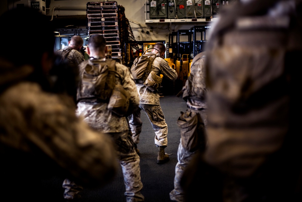 Speed: 15th MEU Marines rehearse for any mission