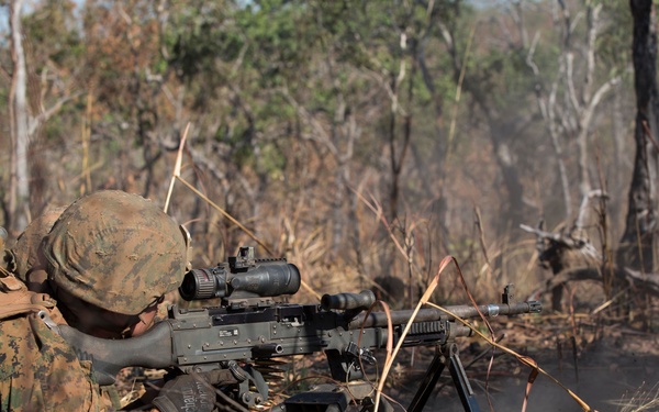 Open fire! U.S. Marines share machine gun skills with Australian counterparts