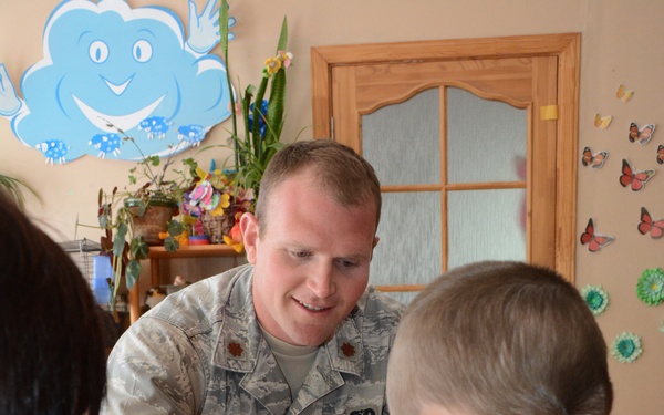 Helping Latvian orphans throuigh training