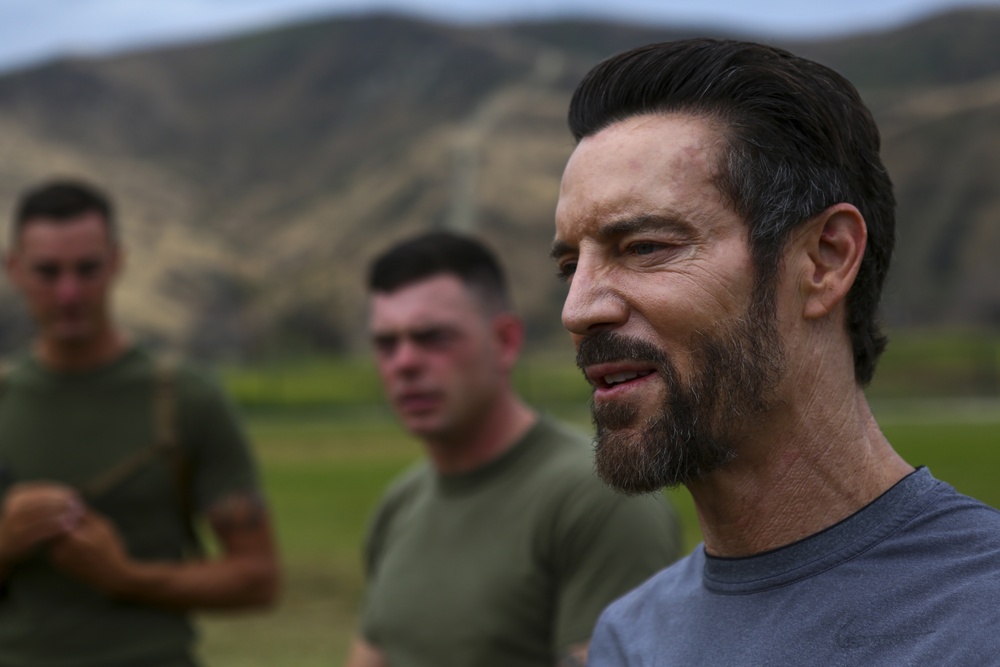 Tony Horton, Creator of P90X, visits the Marines and Sailors of Dark Horse