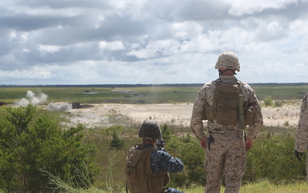 Marines showcase Corps’ opportunities to midshipmen