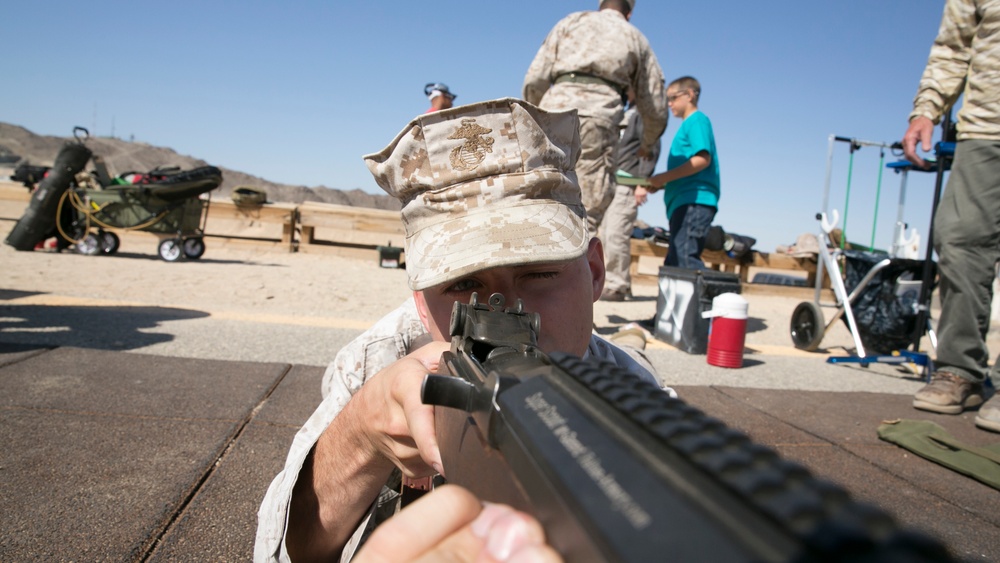 Marines experience weapons from Greatest Generation