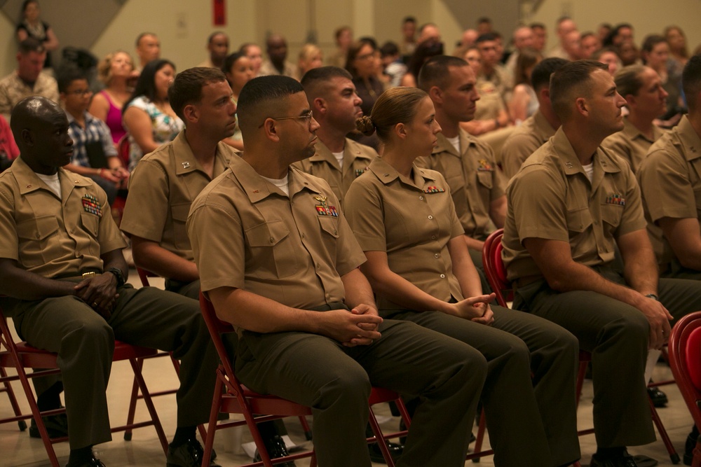 Marines and Sailors graduate from CDET course
