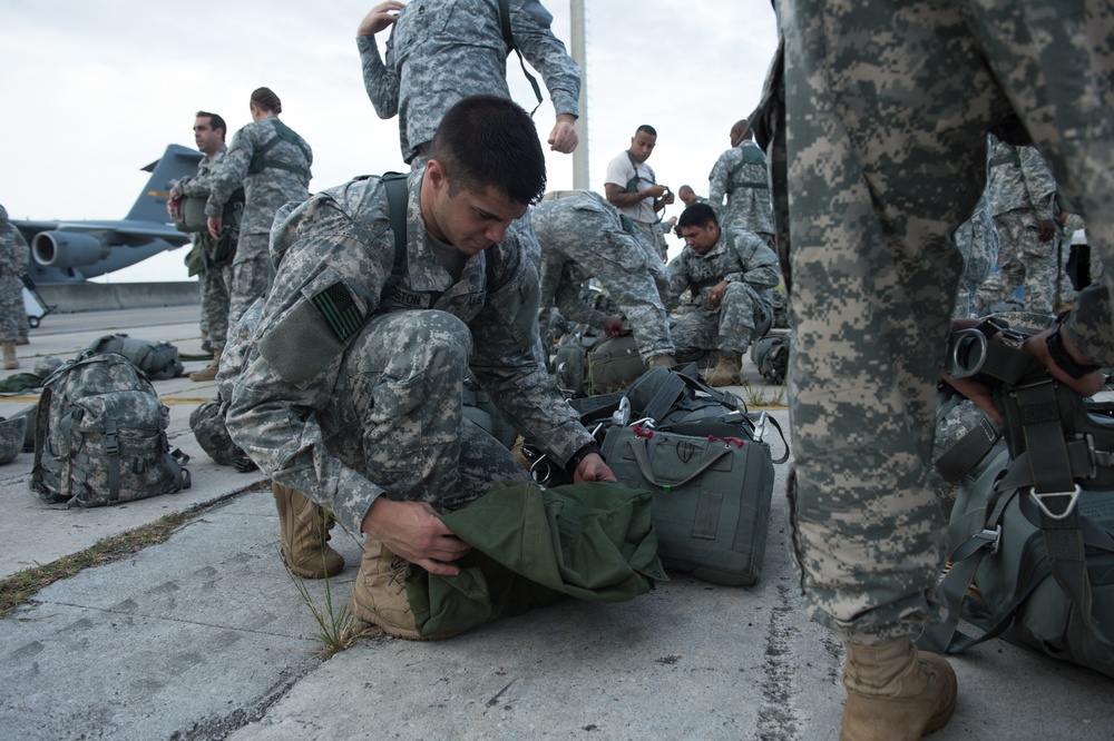 478th Civil Affairs Battalion commemorate the 71st anniversary of D-Day