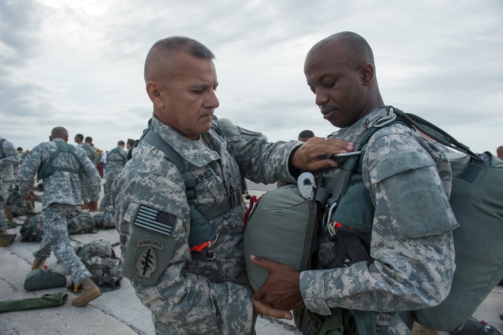 478th Civil Affairs Battalion commemorate the 71st anniversary of D-Day