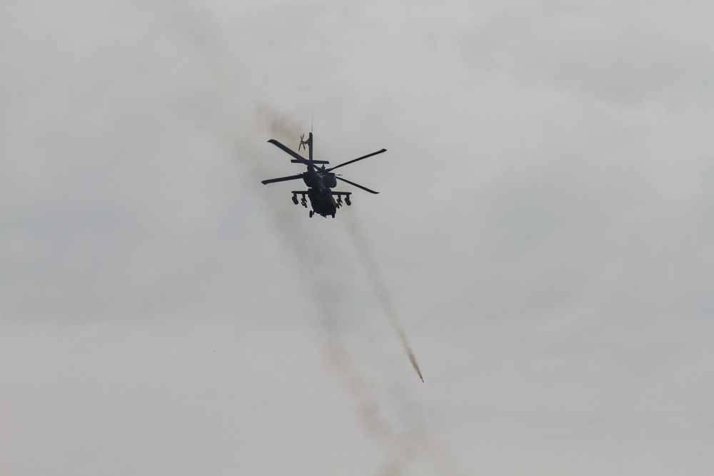 4-2nd Aviation Regiment conducts attack exercise