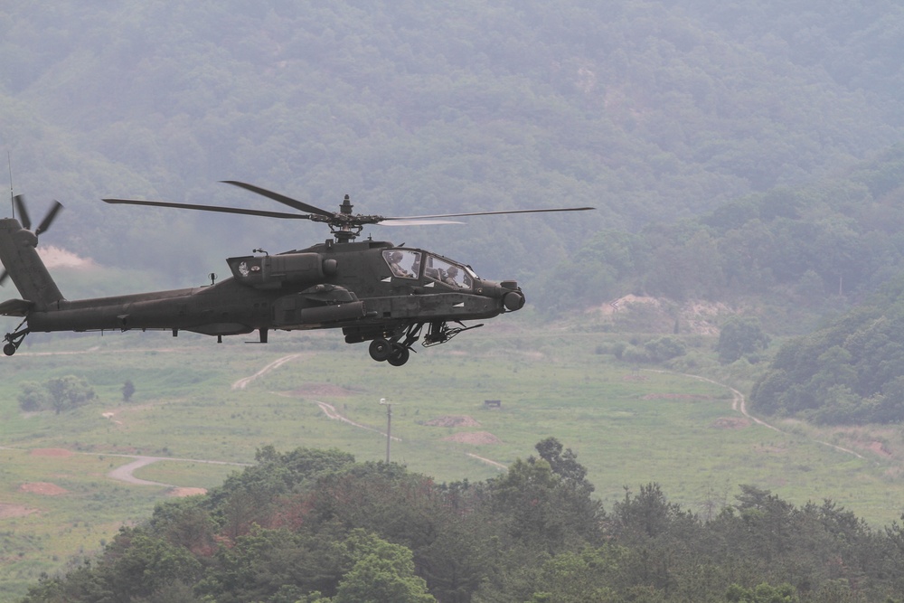 4-2nd Aviation Regiment conducts attack exercise