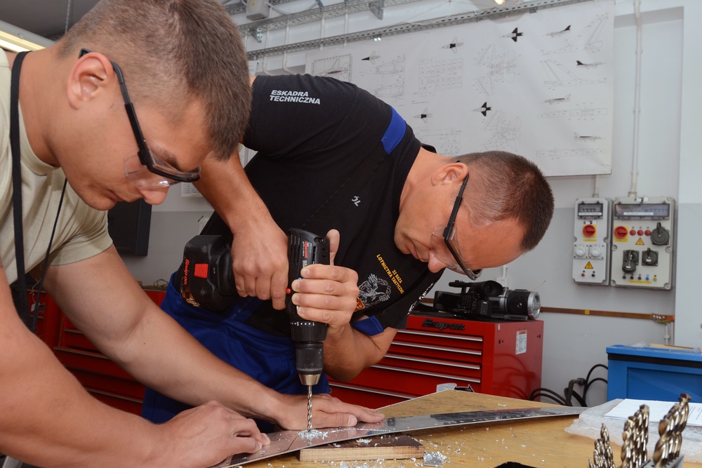 Structural maintenance at Łask Air Base, Poland