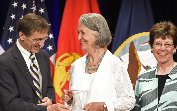 2014 Dr. Delores M. Etter Top Scientists and Engineers Awards