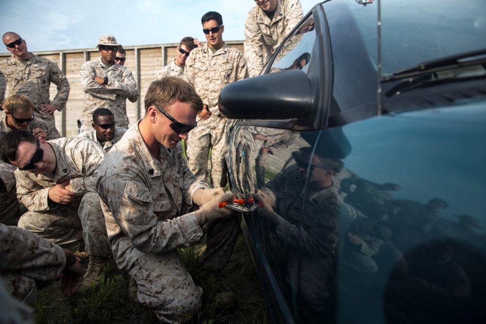 Vehicle IED access training exercise with EOD