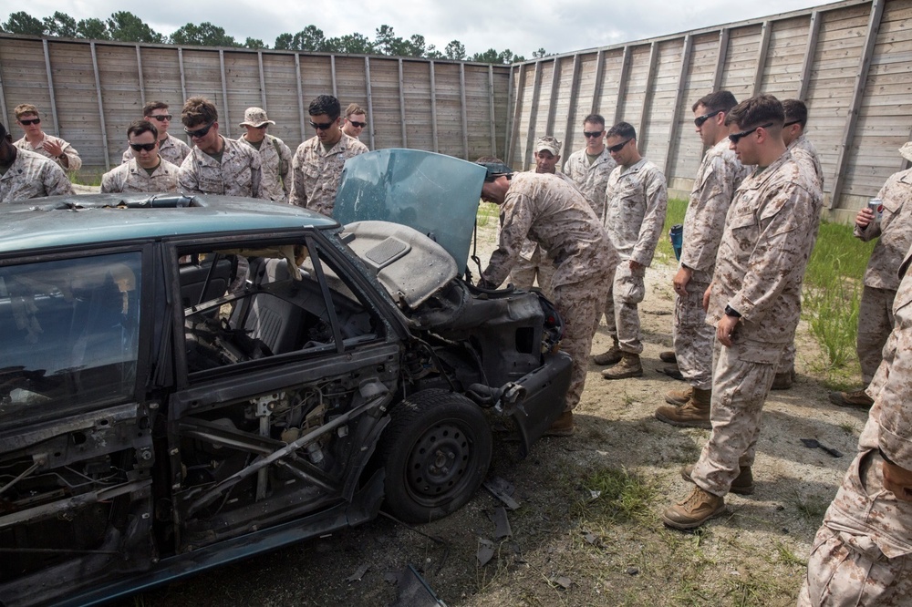 Vehicle IED access training exercise with EOD