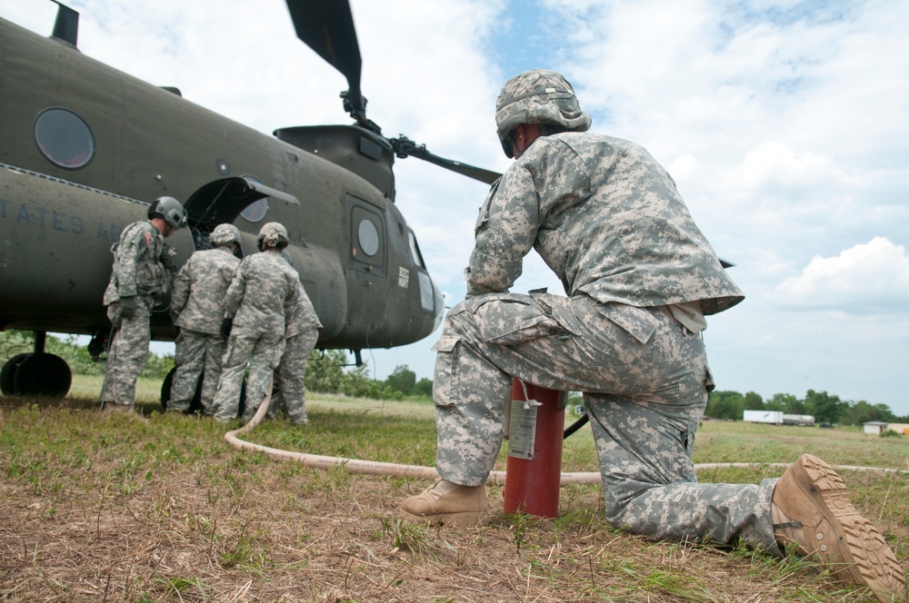 Oklahoma Guardsmen Keep Helicopters On The Move