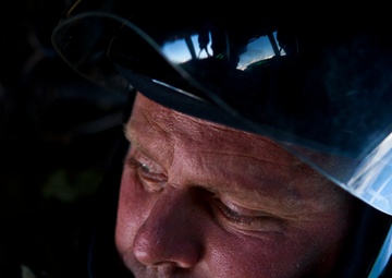 4th Force Recon Jumps Out of Helicopters in Hawaii 2015