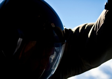 4th Force Recon Jumps Out of Helicopters in Hawaii 2015