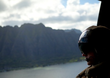 4th Force Recon Jumps Out of Helicopters in Hawaii 2015