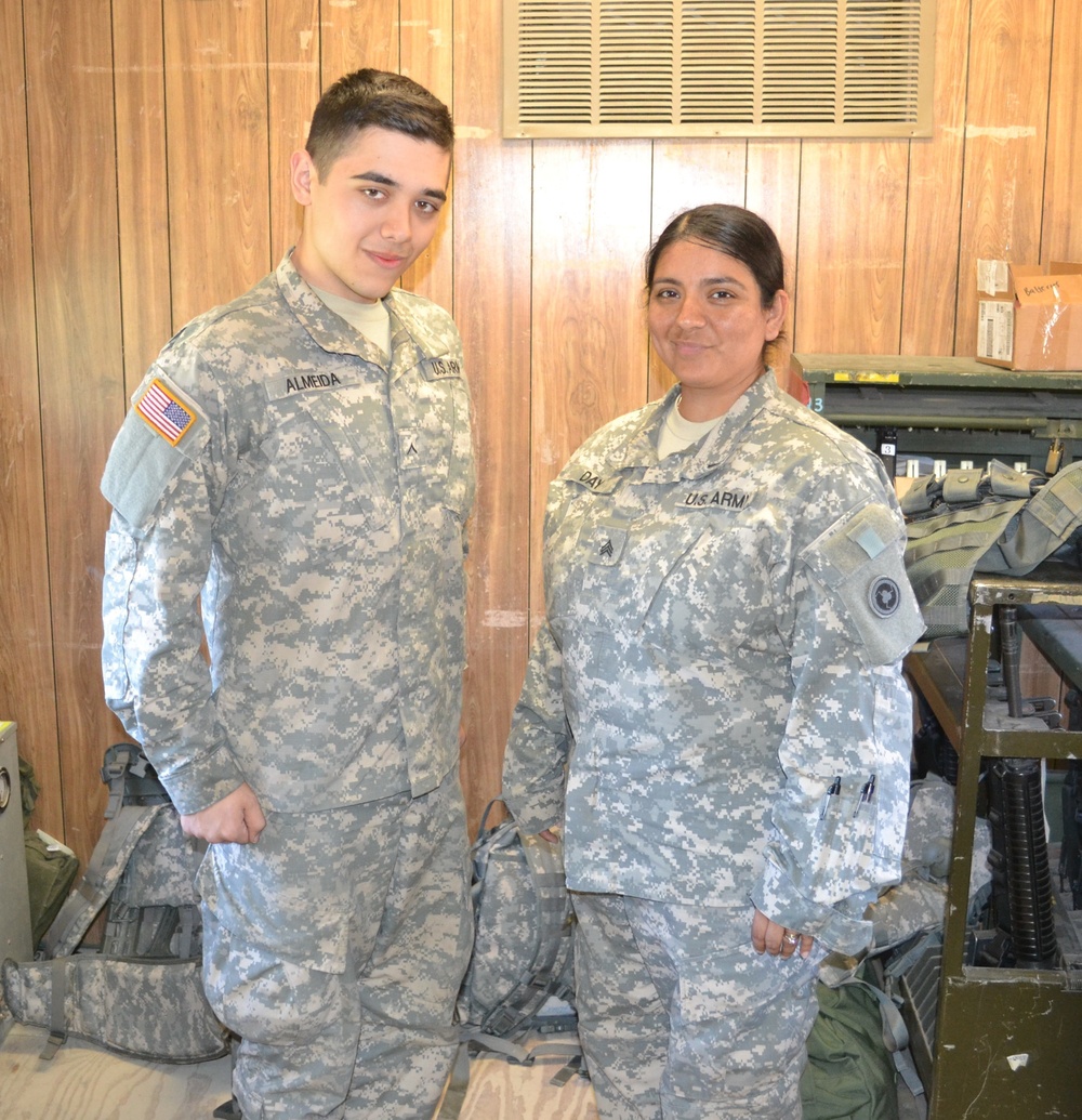 650th RSG Soldiers attend CPOF class at CSTX