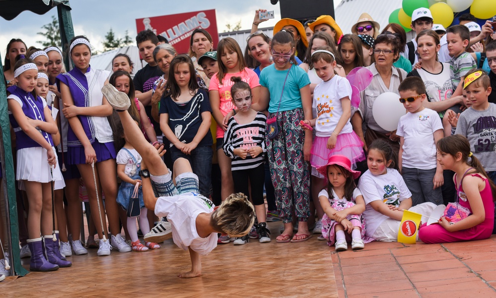 NATO HQ Sarajevo embrace inner child at Kid’s Festival