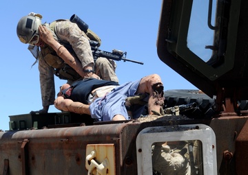 Angel Thunder 2015: Marines, Airmen extraction training