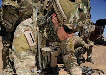 Angel Thunder 2015: Marines, Airmen extraction training
