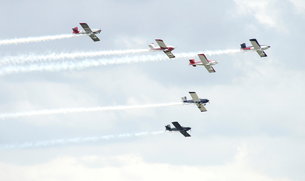 DVIDS Images 'Wings Over Whiteman' wows crowds [Image 5 of 14]