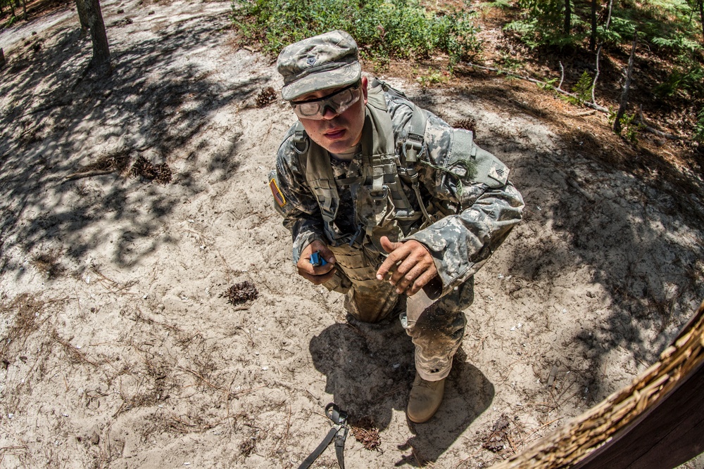 dvids-images-hand-grenade-assault-course-image-6-of-9