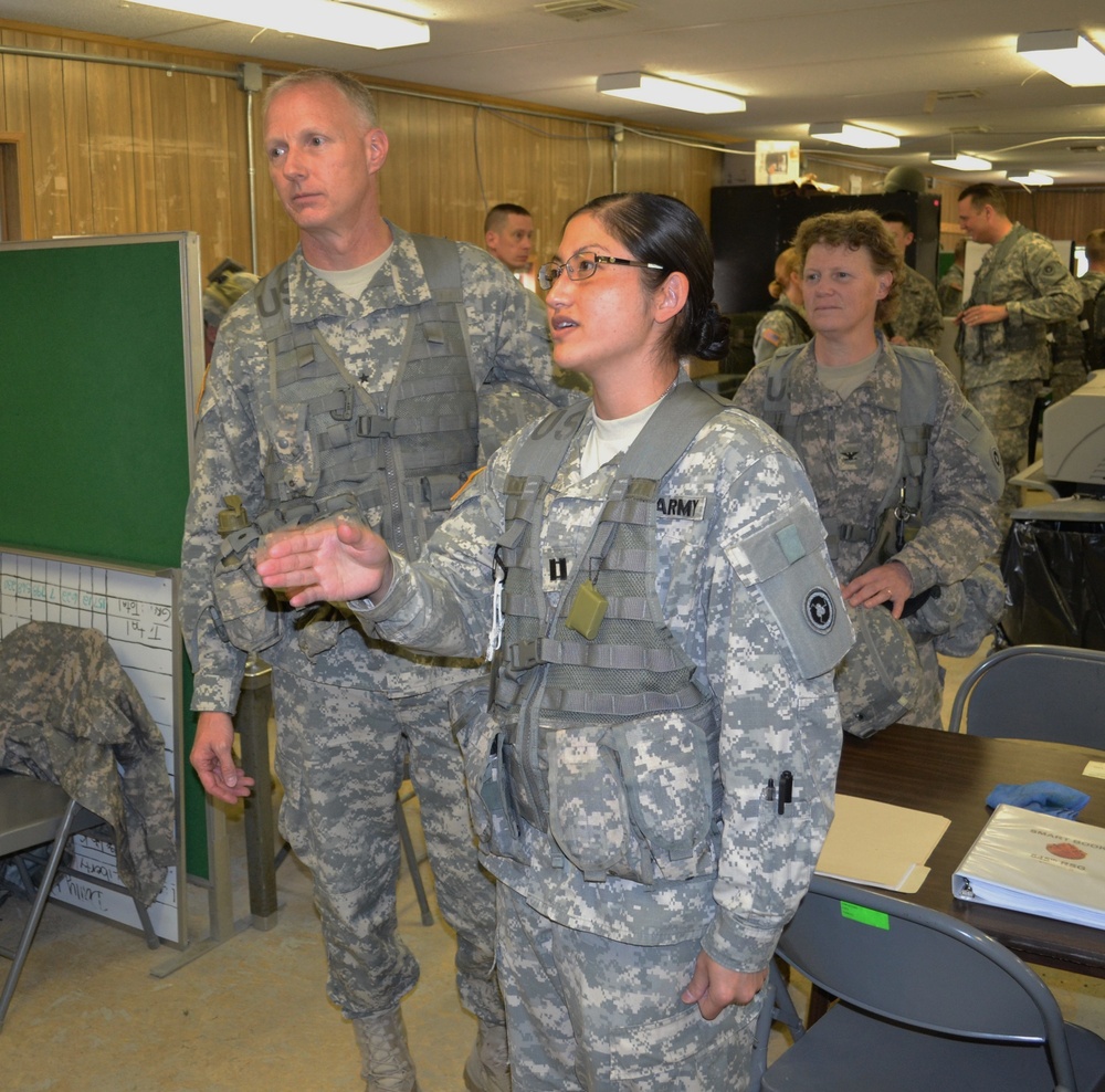 Brig. Gen. Elwell visits 650th RSG during CSTX