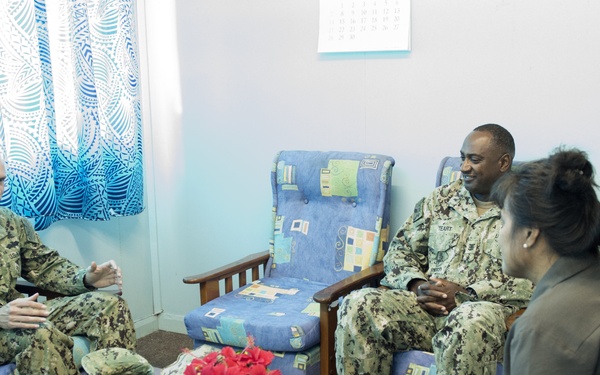 Capt. Meyer meets with MFA OIC