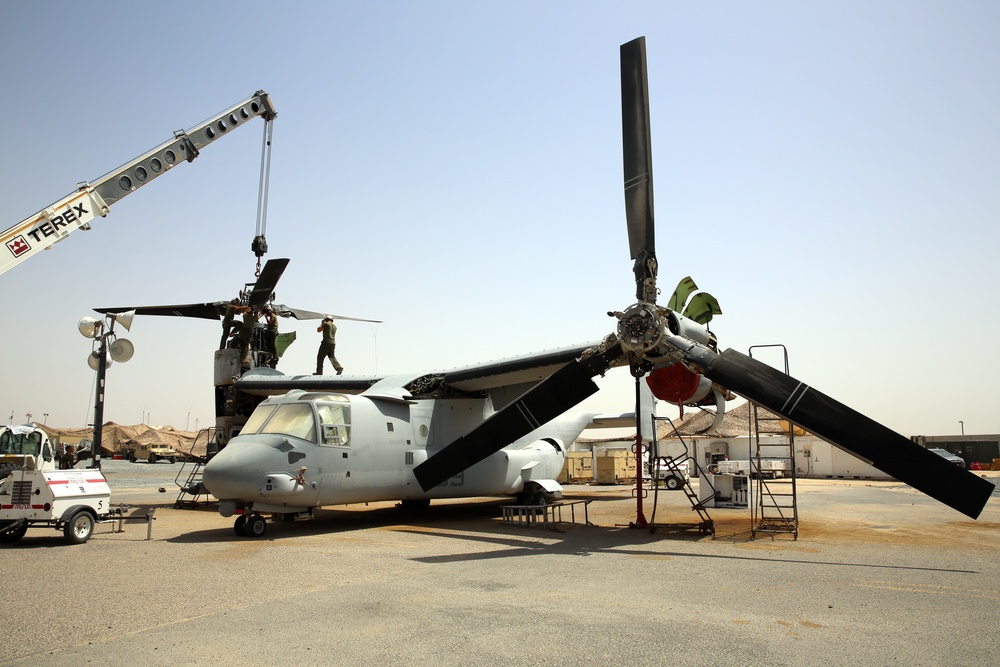 U.S. Marine Tiltrotor Mechanics Keep Deployed Ospreys in the Fight