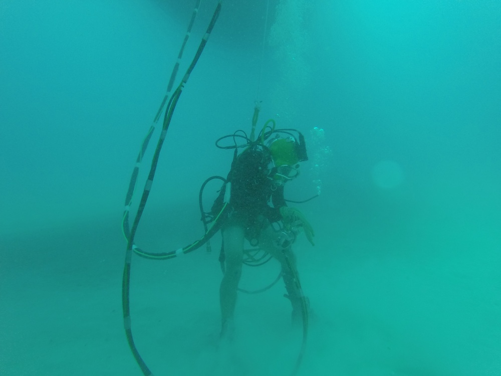 UCT 2 Dives On Missile Range