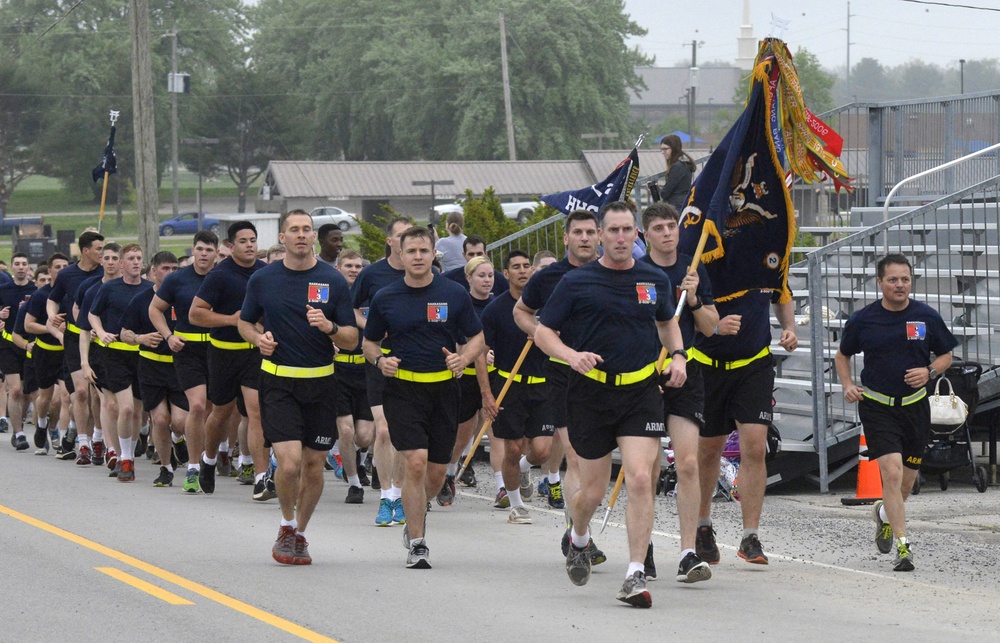 DVIDS - Images - 101st Airborne Division Run [Image 5 of 11]