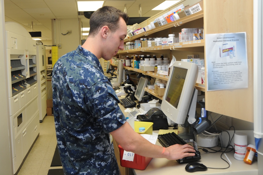 New pharmacy options available at Naval Hospital Pensacola