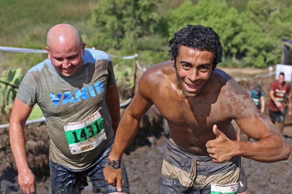 Racers get down and dirty during 2015 World Famous Mud Run