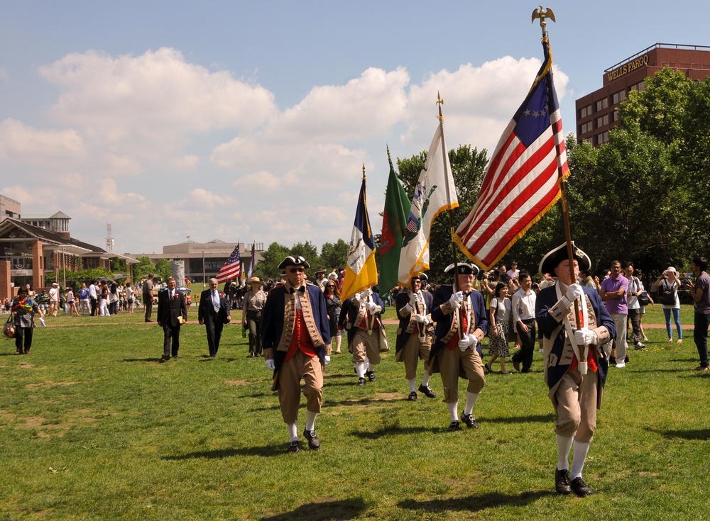 Army Reserve leader bestows gift of service for Army’s 240th birthday