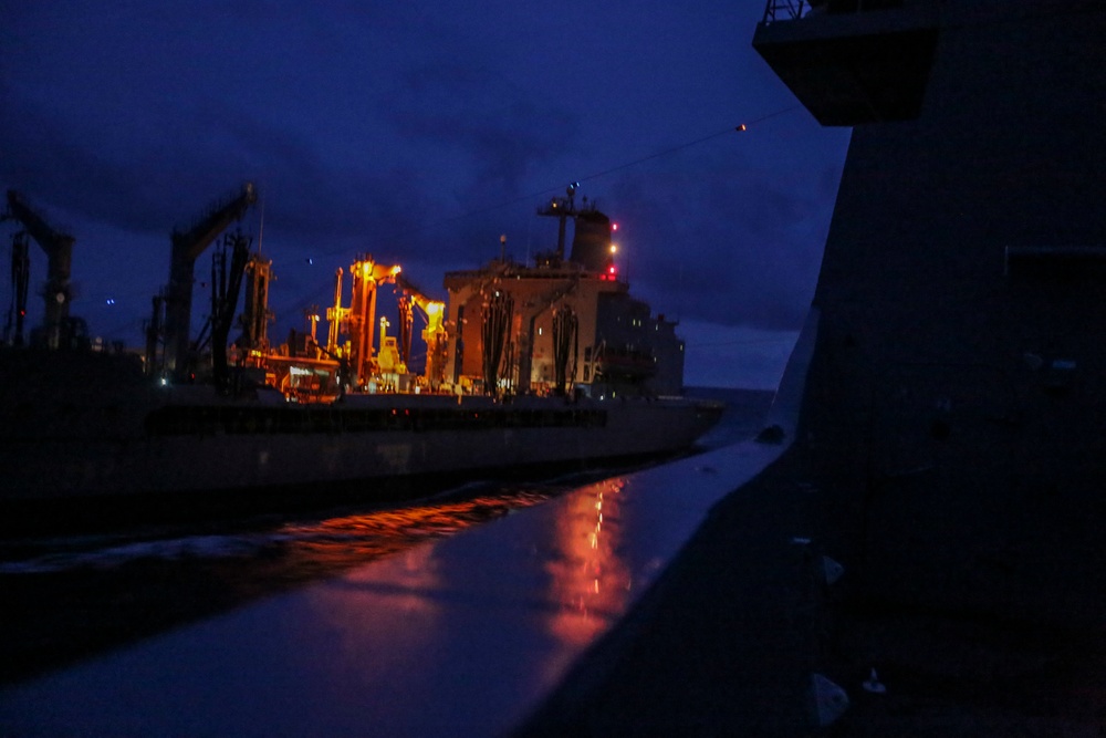 U.S. Marines, Sailors receive goods, supplies at sea